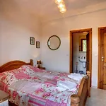 Guest house The Pine Living - Levochevo