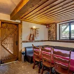 The Pine Living - Guest house *