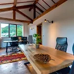 Guest house The Pine Living - Levochevo