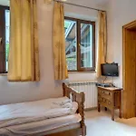 Guest house The Pine Living - Levochevo