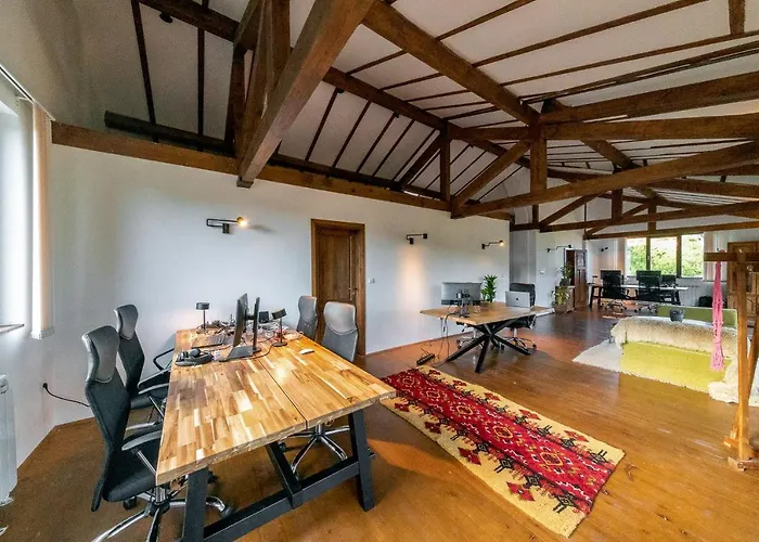 The Pine Living - & Guest house