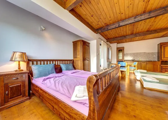 The Pine Living - & Levochevo