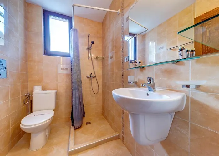 The Pine Living - & * Levochevo